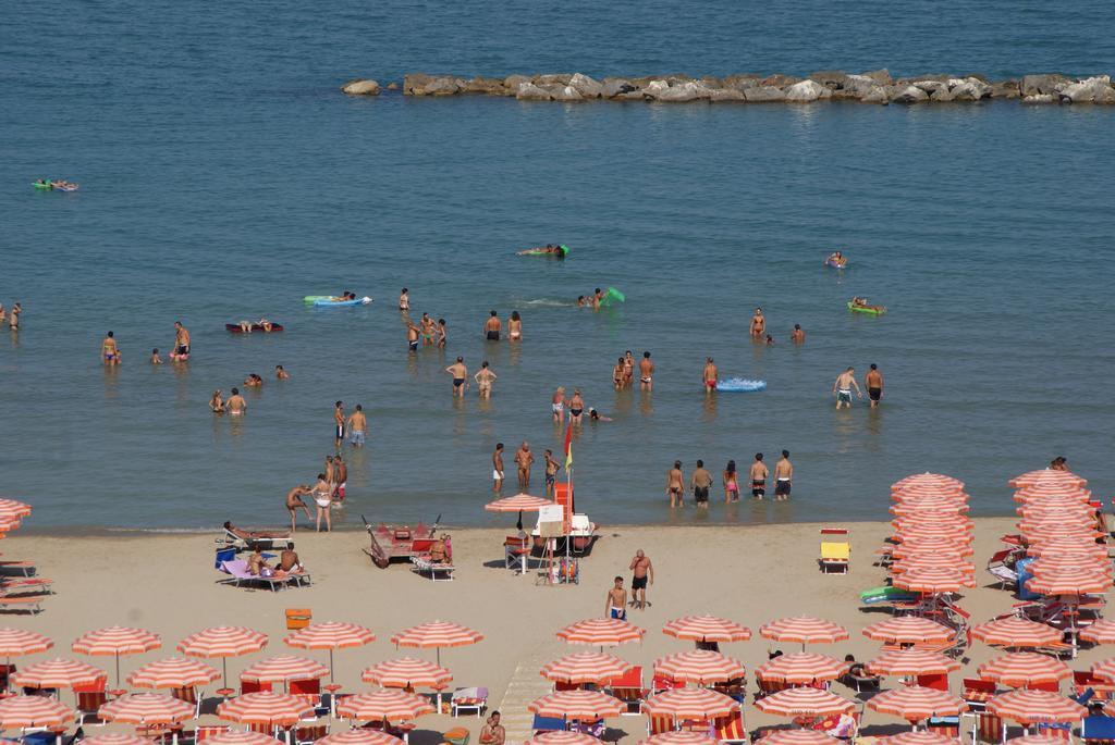 Casa Vacanze Villa Spina San Benedetto del Tronto Ngoại thất bức ảnh