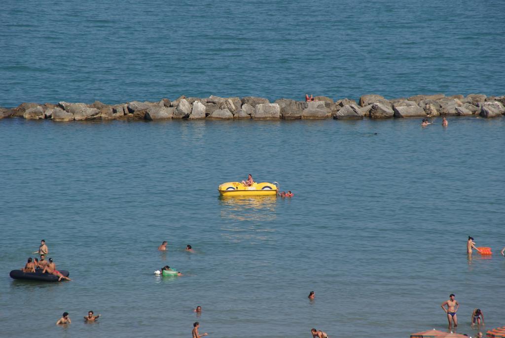 Casa Vacanze Villa Spina San Benedetto del Tronto Ngoại thất bức ảnh
